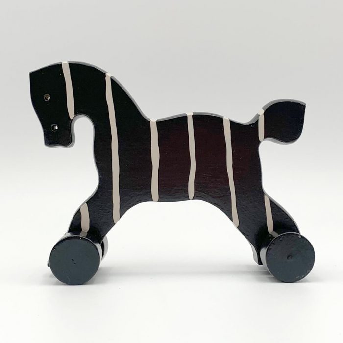 Horse on wheels - Image 2